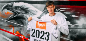 Teaser-Bild für Beitrag «Stürmer Andrin Hunziker leihweise zum FC Aarau»